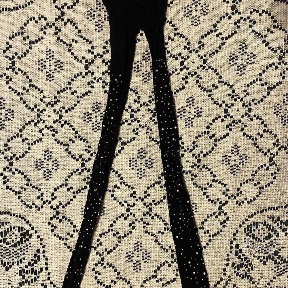 NEW - GIRLS SIZE 4-8 Black Glitter Tights